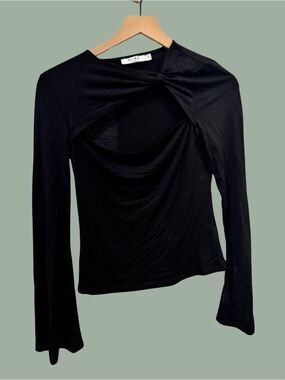 NA-KD Black Twist Cutout Long Sleeve Top